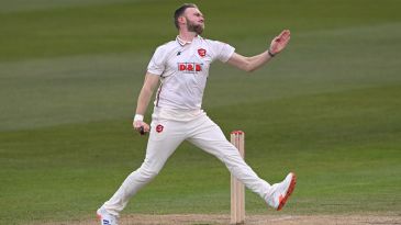 [CRK] ایسیکس اور وارکشائر کے درمیان جذباتی مقابلہ؛ فیصلہ کن دن کا انتظار