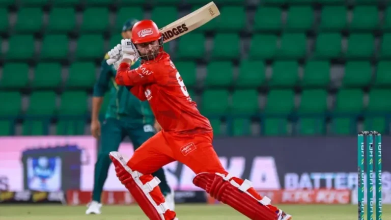 ڈیون کونوی اور اسلام آباد یونائیٹڈ کی ٹیلنٹس، ڈبئی کے سفر پر پہنچیں گی PSL 2026 میں نصف سیزن