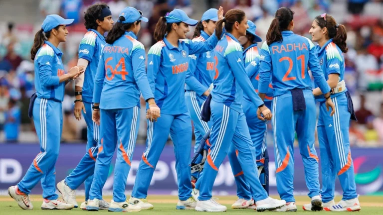 پاکستان میں کرکٹ کے مشتاقوں کے لیے اچھے مواقع، میچ کرکٹ کے پلیئرز بھلا ہی کیا کراتے ہیں؟