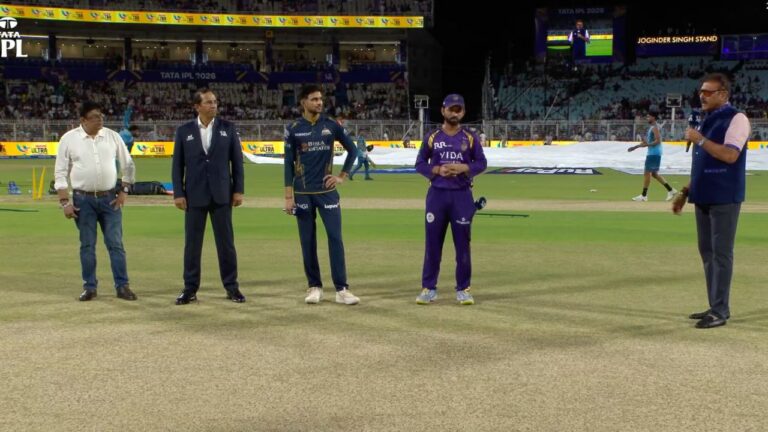 KKR بمقابلہ GT: شبمن گل نے ٹاس جیت کر پہلے باؤلنگ کا فیصلہ کیا