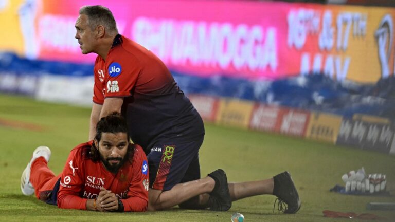 IPL 2026: کیا رجت پاٹیدار دھرمشالہ میں کھیلیں گے؟ آر سی بی کیمپ میں تشویش کی لہر