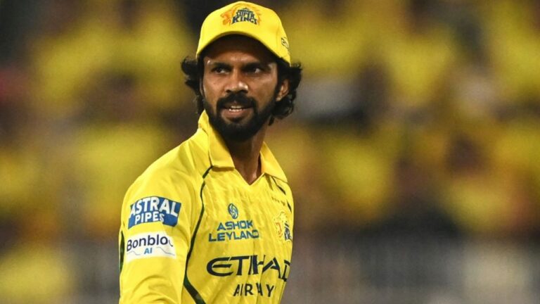 Ruturaj Gaikwad: کیا چنئی سپر کنگز میں کپتانی کے دن گنے جا چکے ہیں؟