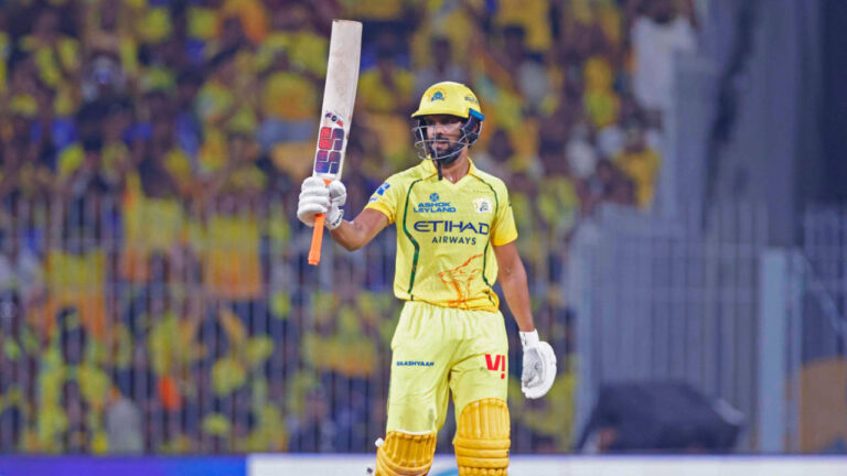 IPL 2026: رتوراج گائیکواڈ اور کارتک شرما کی شاندار کارکردگی، ممبئی انڈینز کی شکست